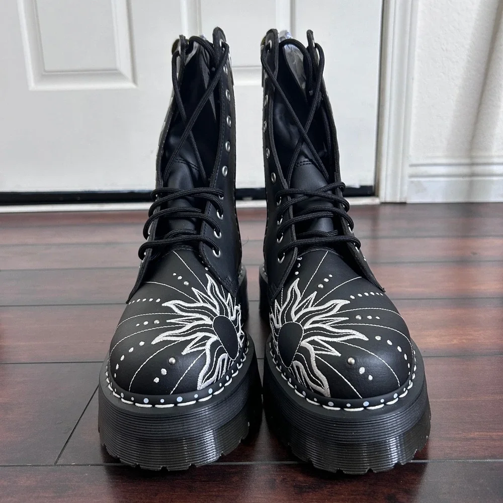 NIB Dr. Martens Jadon Hi Solar Flare Reclaimed Leather Platform Boots Men's 11‎